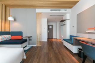 Holiday Inn Express Shanghai Tangzhen by IHG - 20 mins to Disney land - Shanghai - 4