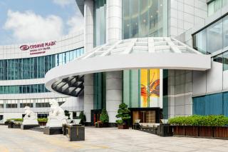 Crowne Plaza Zhuhai City Center by IHG - offers free one-way shuttle to Chimelong Ocean Kingdom - 7