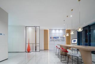 Holiday Inn Express Shenzhen Longhua by IHG - Shenzhen - 2