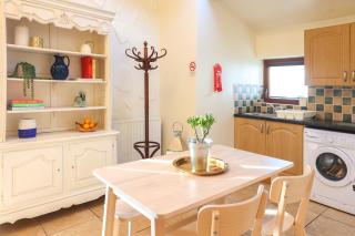 St Ronans Cottage - Duffstown - 1