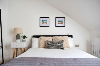 Finest Retreats - Tolcarne Stay - Luxury Newquay Apartment - Newquay - 5