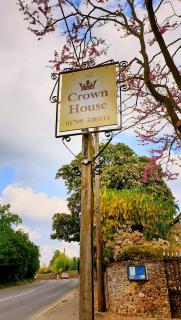 The Crown House Inn - Great Chesterford - 0