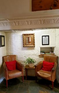 The Crown House Inn - Great Chesterford - 2