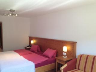 Cresta Hotel - 9