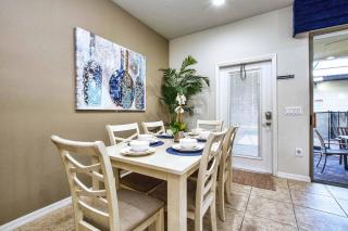 Windsor-5 Bed Townhouse W Splashpool-3801Ww - 2
