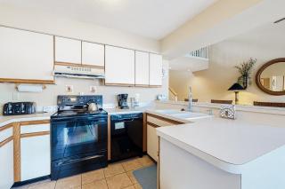 East of The Sun -- 39916 East Sun 422 - Fenwick Island - 1