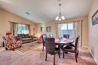 Maricopa Home with Swim-Up Bar, Heated Pool and Slide - Maricopa - 1