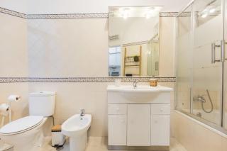 Rustic City View Apartments in Baixa by River Tagus - 7