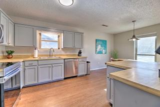 Modern Fayetteville Home Less Than 1 Mi to U of A! - Fayetteville - 2