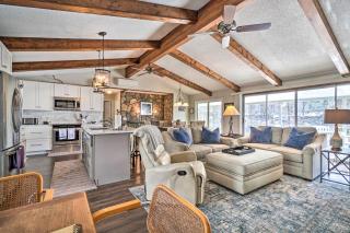 Cozy Lake Santeetlah Cottage with Dock and 3 Kayaks! - Robbinsville - 8