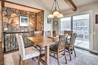 Cozy Lake Santeetlah Cottage with Dock and 3 Kayaks! - Robbinsville - 5