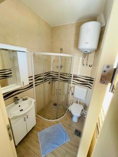 Apart Hotel White Pearl - 1