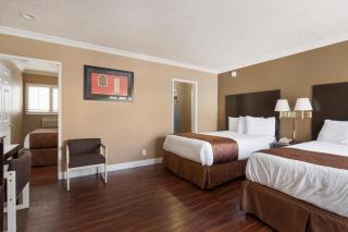 Americas Best Value Inn & Suites Anaheim - Anaheim - 6