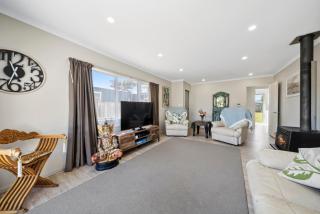 Hunia Haven - Himatangi Beach Holiday Home - Oroua Downs - 9