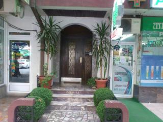 Ivanoski Studios and Guest Rooms - 9