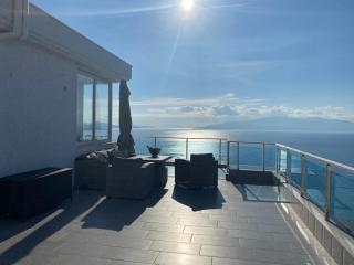 Rocknest Sea View Penthouse - Saranda - 7