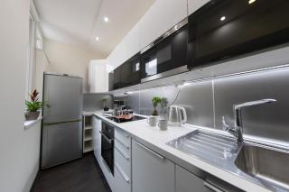 Spacious 3-room apartment with free parking - Budapest - 5