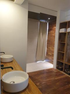Giri Villa - 4