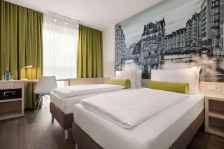 Super 8 by Wyndham Hamburg Mitte - Amburgo - 6