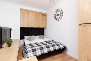 City Center Mezzanine Studio Chmielna by Noclegi Renters - Warsaw - 9