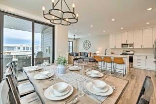 Newly-Built Lakeside Gem with Community Perks! - Huntsville - 3