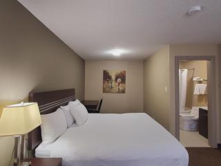 Royal Lodge - Edmonton - 1