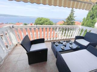 Apartments in Dramalj 42064 - 2