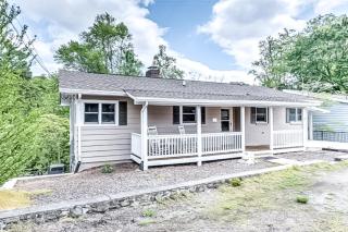 Oxford Lodge - Lake Junaluska - 0