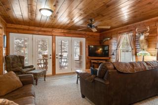 Red Arbor Retreat - Arbor Vitae - 5