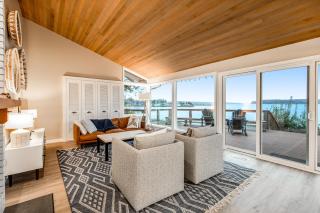 Heron's Hideaway - Hansville - 7