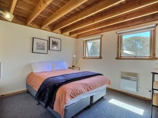 Banjo's Chalet, alpine-getaways - Dinner Plain - 2