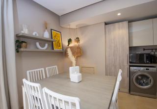 A Stunning Seaview Penthouse; 3bedrooms + nanny - 1