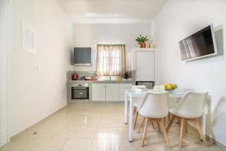 De_naxia Suites - Perissa - 4