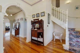 Federation home in town, close to lake & shops - Yarrawonga - 5