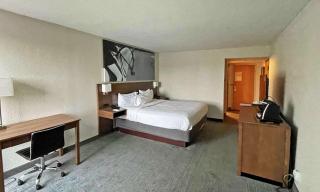 Clarion Pointe Hopkinsville near The Bruce Convention Center - Hopkinsville - 2