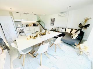 Modern appartment & Pool & seaview in St Tropez - 2