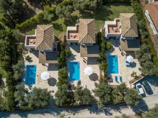 Vasilikos -Green Poros Village - Mikros Gialos - 5