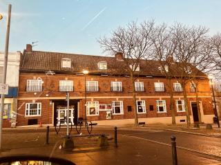 Sneyd Arms Hotel Tunstall - Chatterley - 0