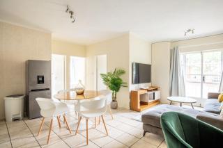 Beautiful Two Bedroom Appartment In Hatfield - 0