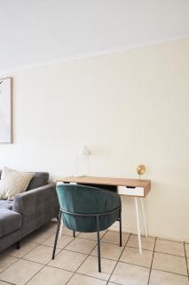 Beautiful Two Bedroom Appartment In Hatfield - 5