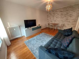 Bel appartement 2 pièces, sortie de métro ligne 8 - Charenton-le-Pont - 9