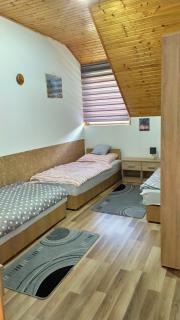 Somogyi Apartman - Balatonkeresztúr - 9