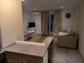 cosy studio clim mer 1mn - 2