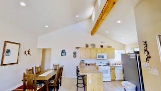 Krystal Kiva #K4 - Moab - 7