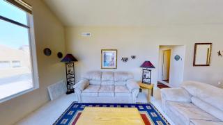 Krystal Kiva #K4 - Moab - 2