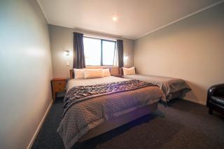 Coronation Park Holiday Park - Ashburton - 7