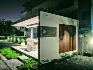 Westwood Apartments - 8