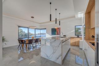 Sea Bliss Luxury Villa - Sevid - Sevid - 3
