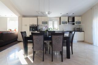 Modern apartment Mia - by TA Leut Agency - Privlaka - 4
