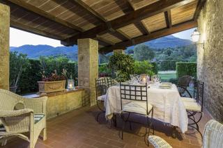 Le Bicocche Farmhouse: Country Stone Villa with Pool in Camaiore between Lucca & Beaches of Versilia - Montemagno - 2